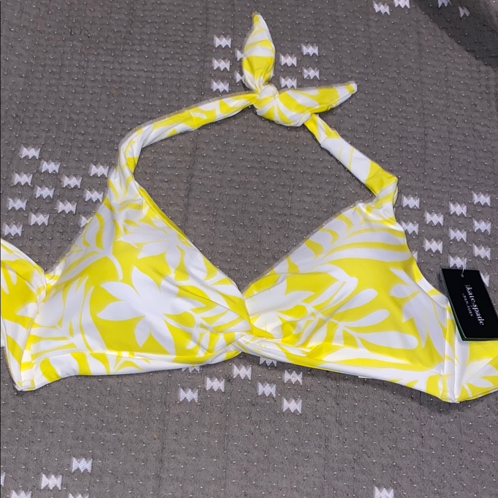 Yellow and White Floral Bikini Top nwt xl Kate spade